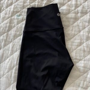 Lululemon Wunder Under crop